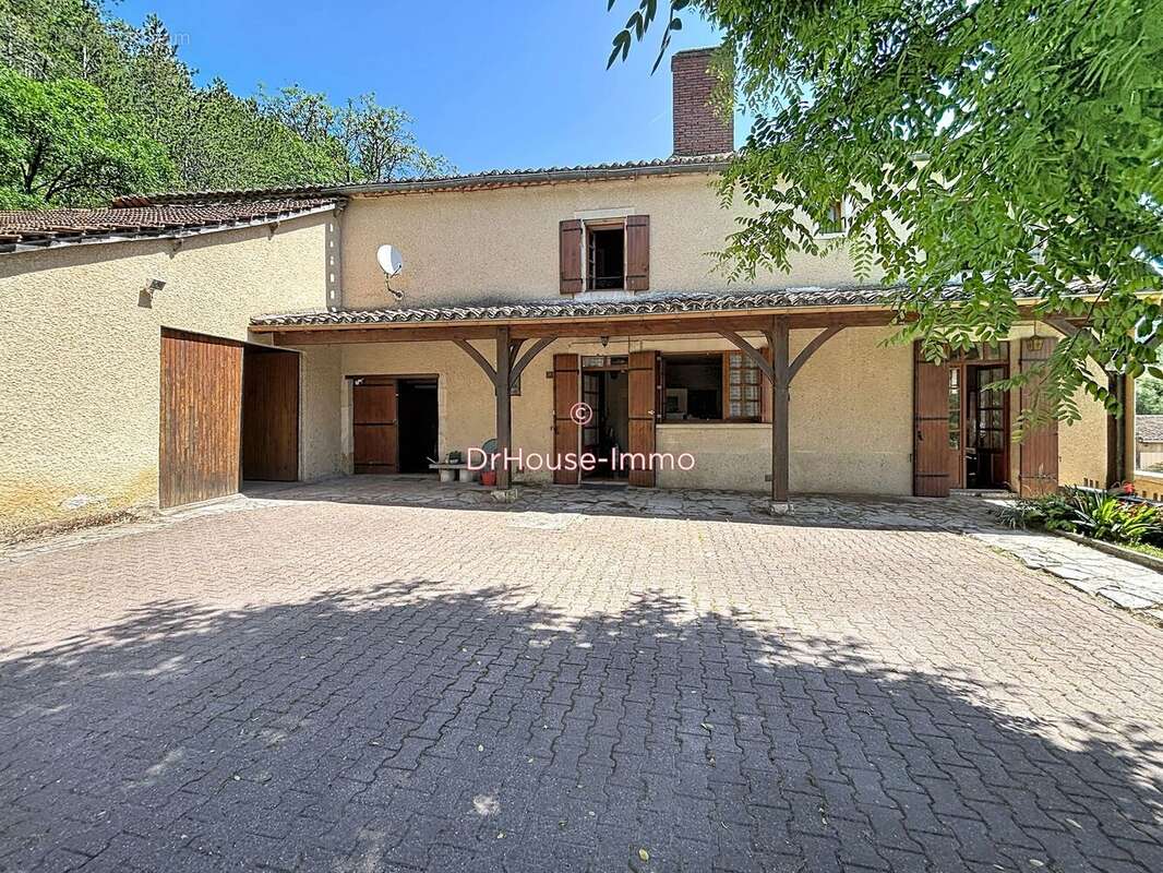 Maison 103 m² à Fumel  - photo 4
