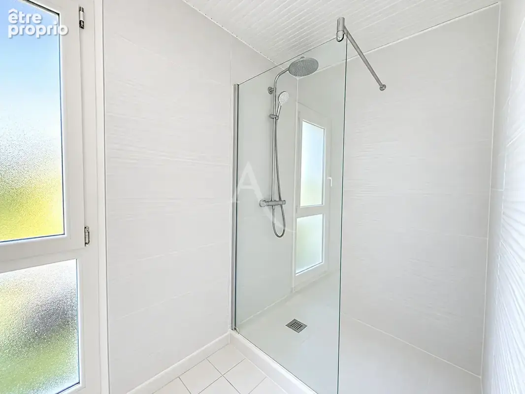 Superbe appartement vue mer sur la Pironnière. - photo 9