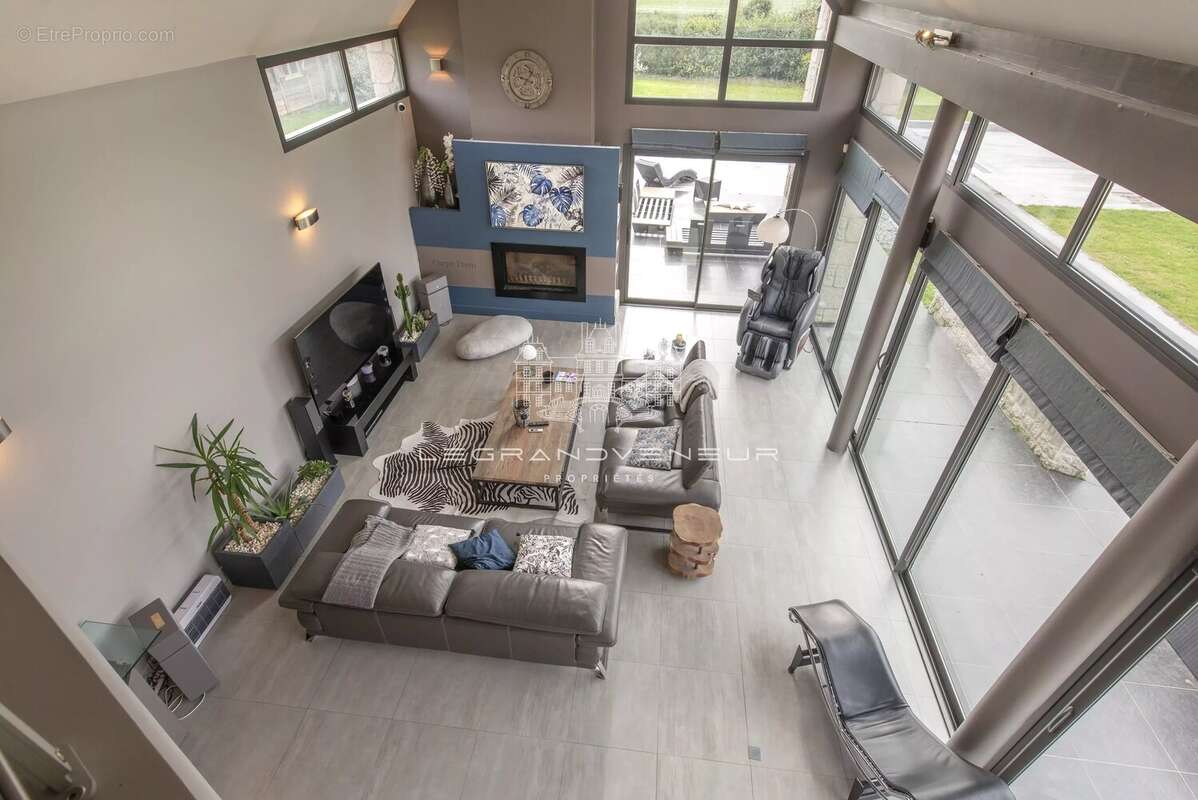 Maison à FONTAINEBLEAU