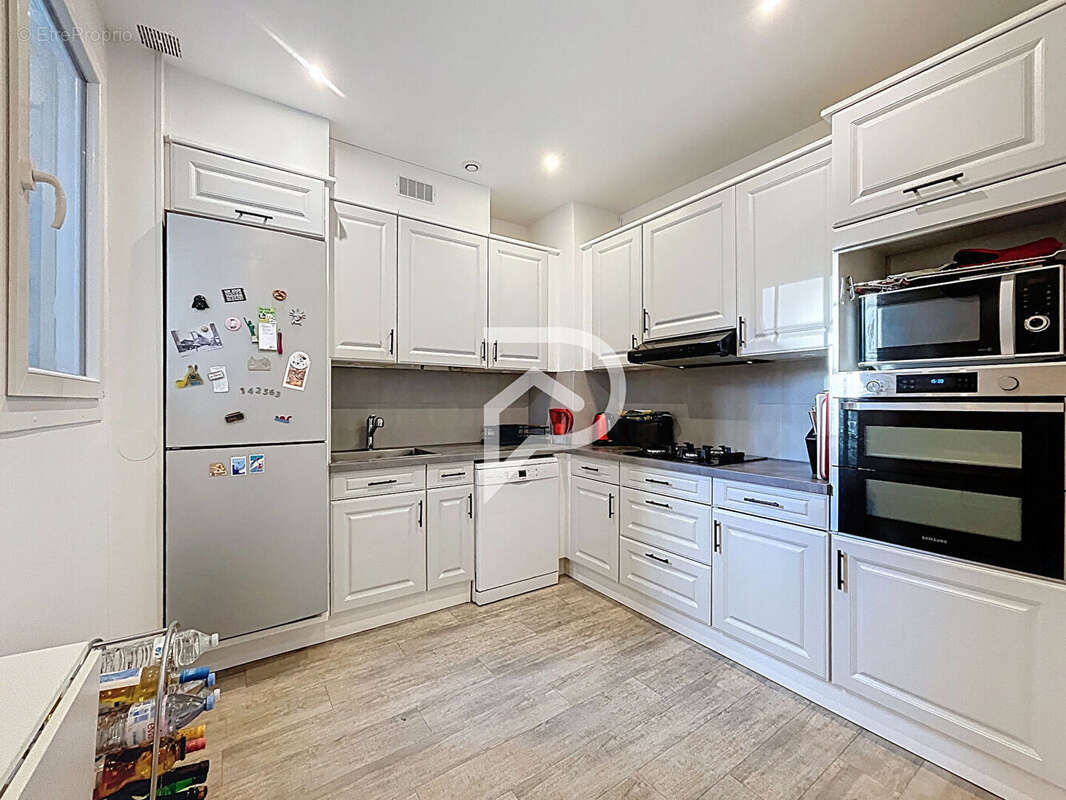 Appartement à ASNIERES-SUR-SEINE