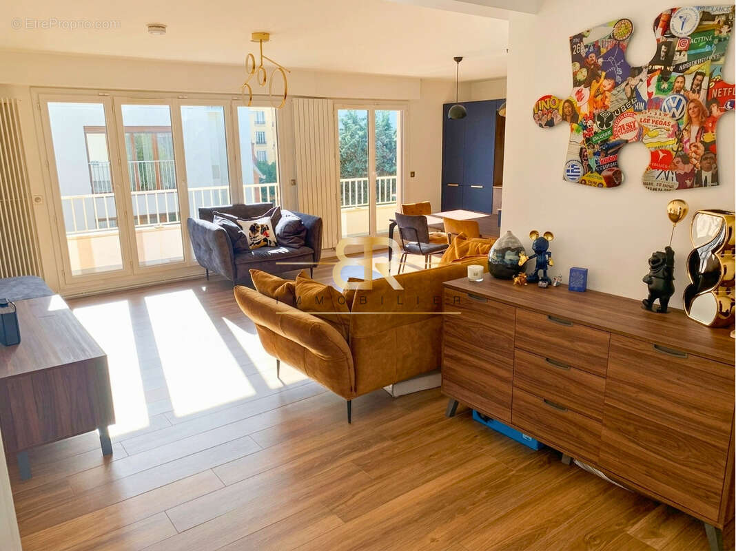 Appartement à SAINT-MAUR-DES-FOSSES