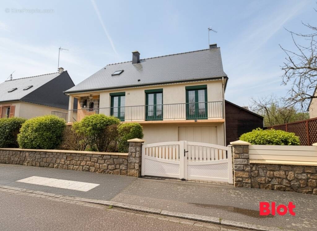 Maison à L'HERMITAGE