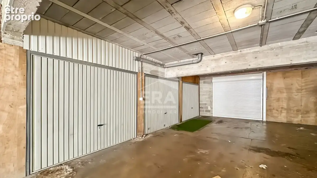 Appartement t3 de 82 m² avec box privatif - beaux volumes, cachet de l'ancien et vue privilégiée sur saint-benoît - photo 11