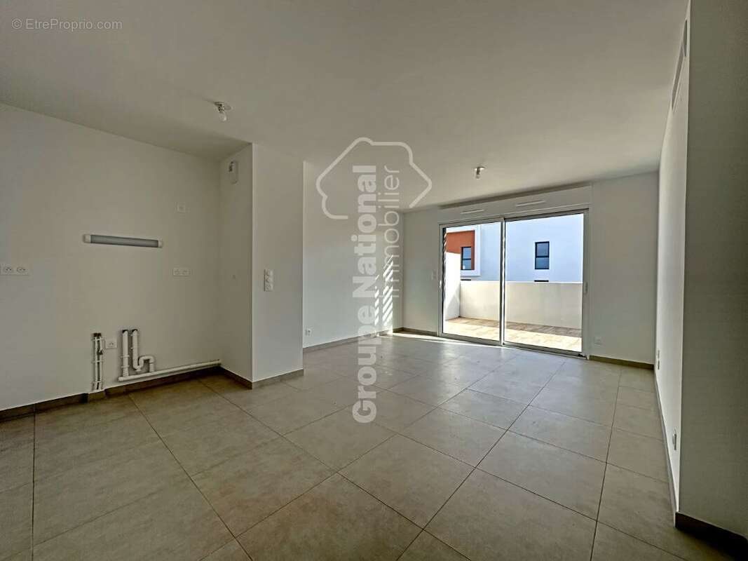 Appartement à LUNEL