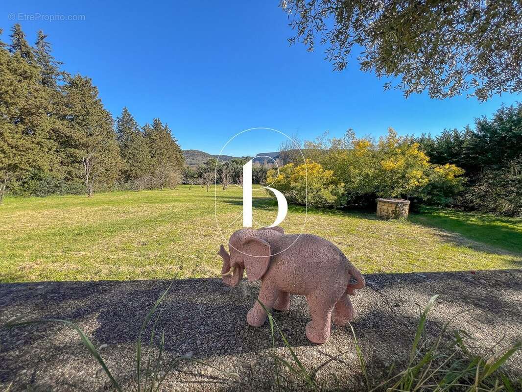 Maison à VALLON-PONT-D&#039;ARC