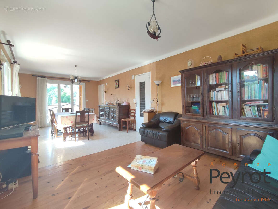 Maison 143 m² à La Cabanasse  - photo 5