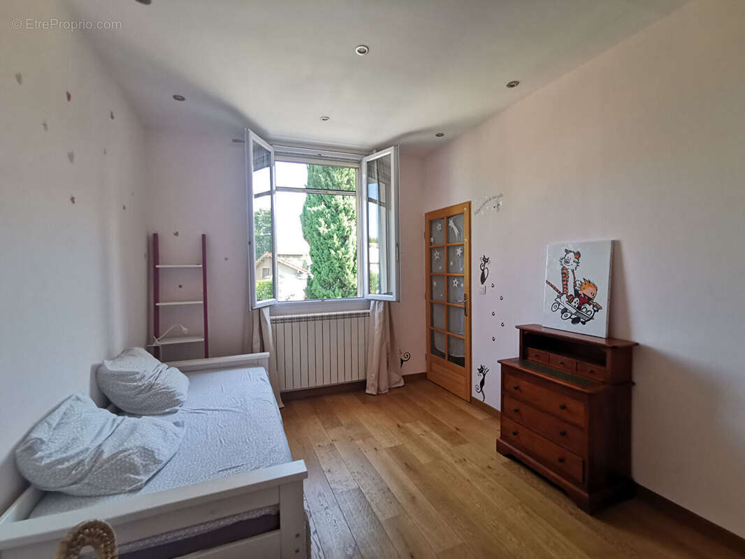 Maison première ceinture Avignon 3 chambres, garage, jardin - photo 11