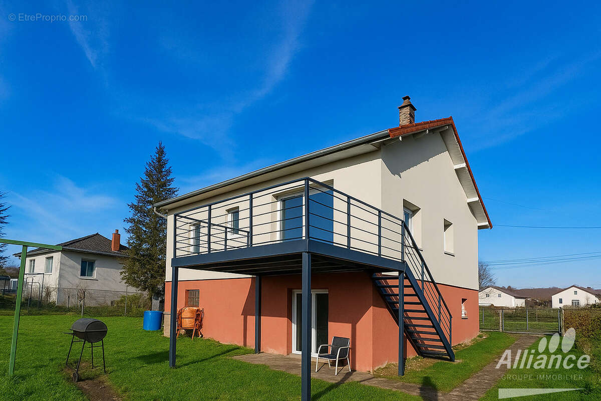 Maison à L'ISLE-SUR-LE-DOUBS