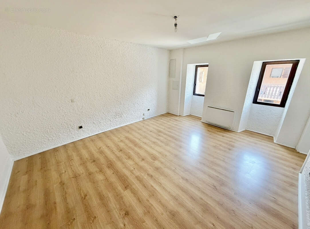 Appartement à TANINGES