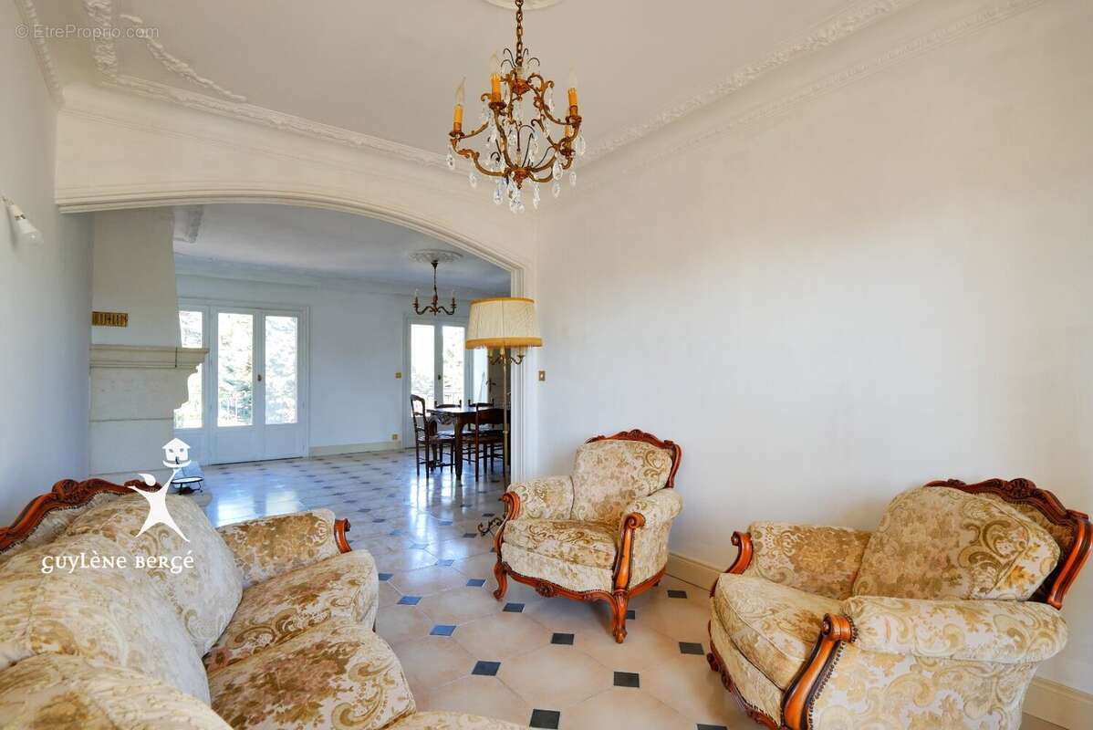 Maison à COURNONTERRAL