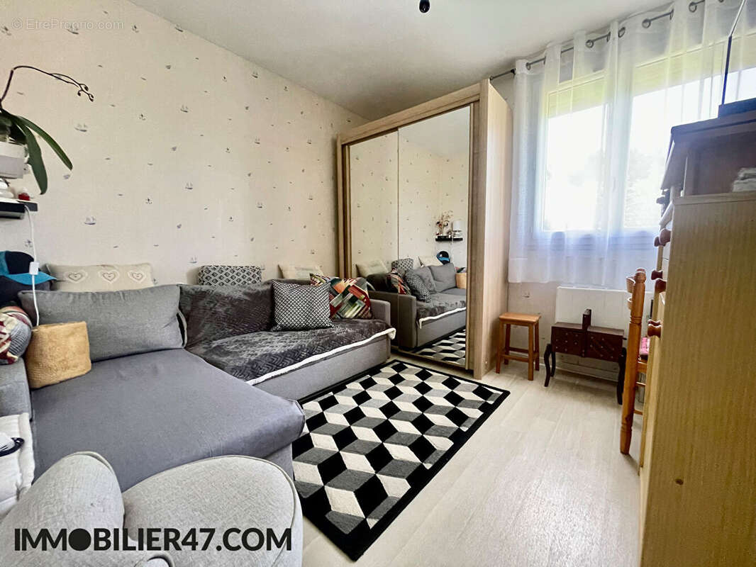 Maison à SAINTE-LIVRADE-SUR-LOT