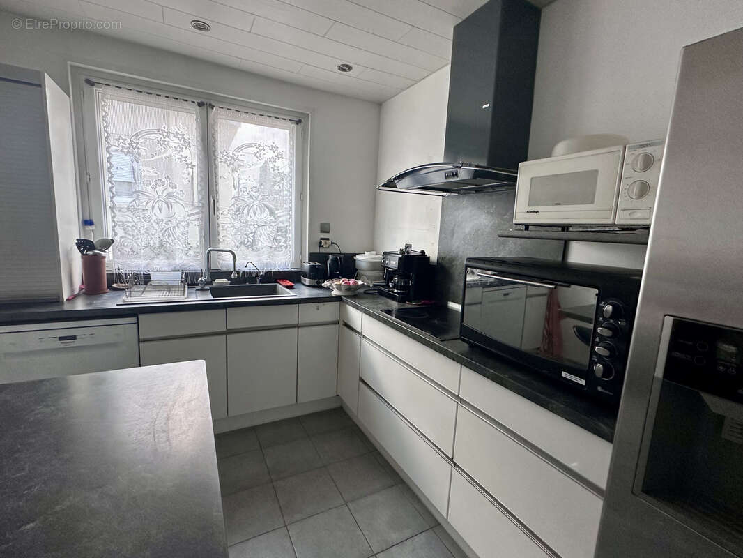 Maison à BAGNOLS-SUR-CEZE