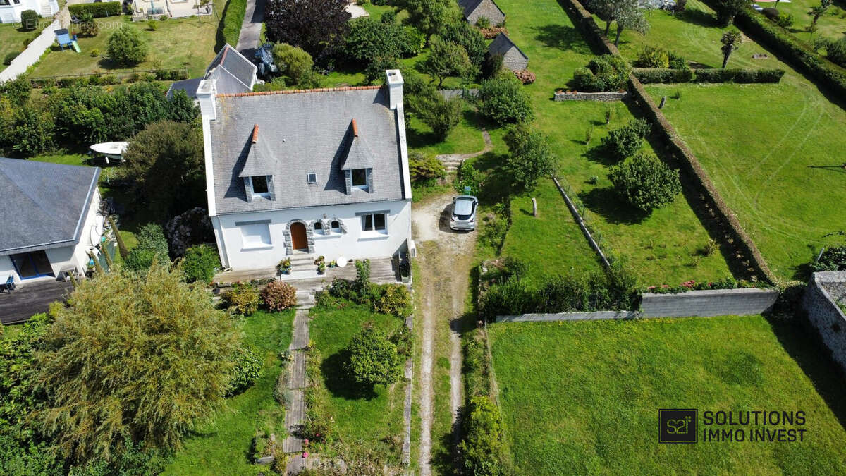 Maison à PLOUDALMEZEAU