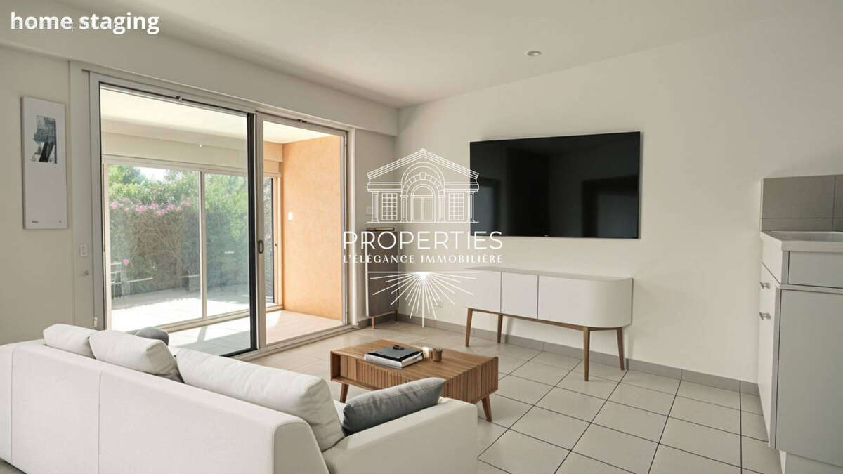 Appartement à BORMES-LES-MIMOSAS