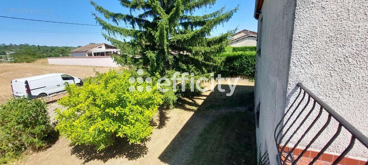 Maison 144 m² à Saint-Rambert-D'albon  - photo 4