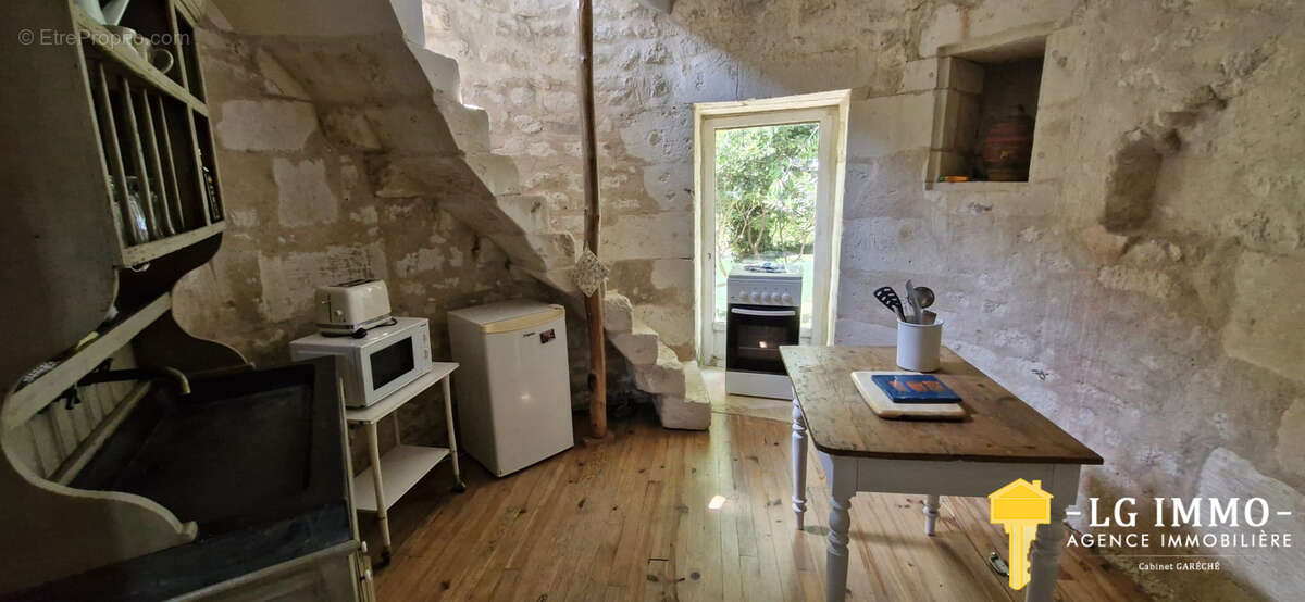 Maison à SAINT-FORT-SUR-GIRONDE