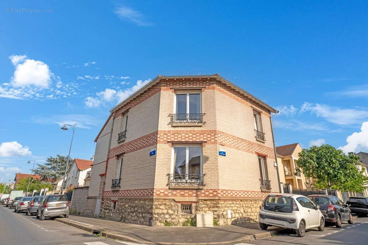 Maison à MAISONS-ALFORT