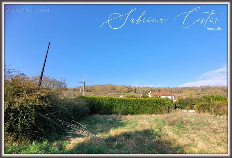 Terrain à SAINT-PIERRE-D&#039;AUTILS