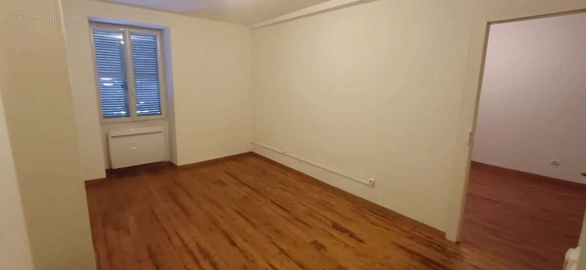 Maison à MONTALIEU-VERCIEU