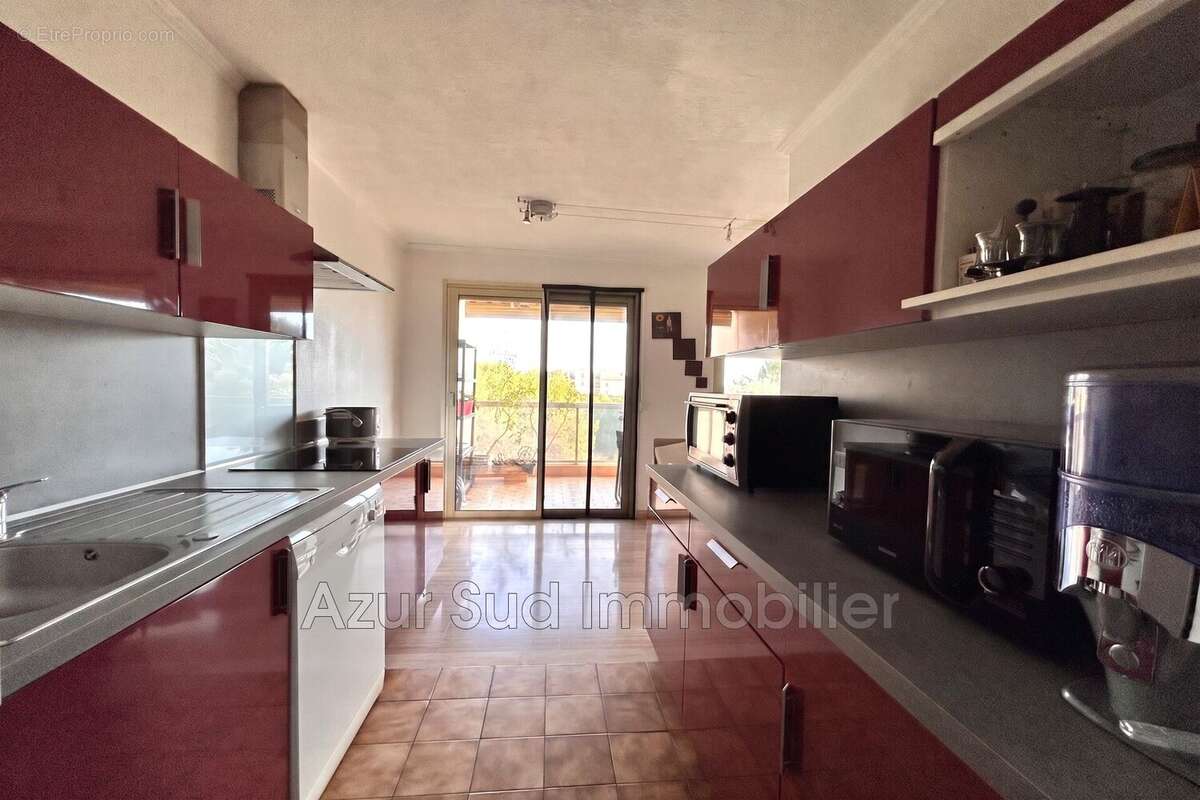 Appartement 49 m² à Antibes  - photo 5