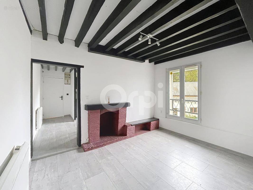 Appartement à LIANCOURT
