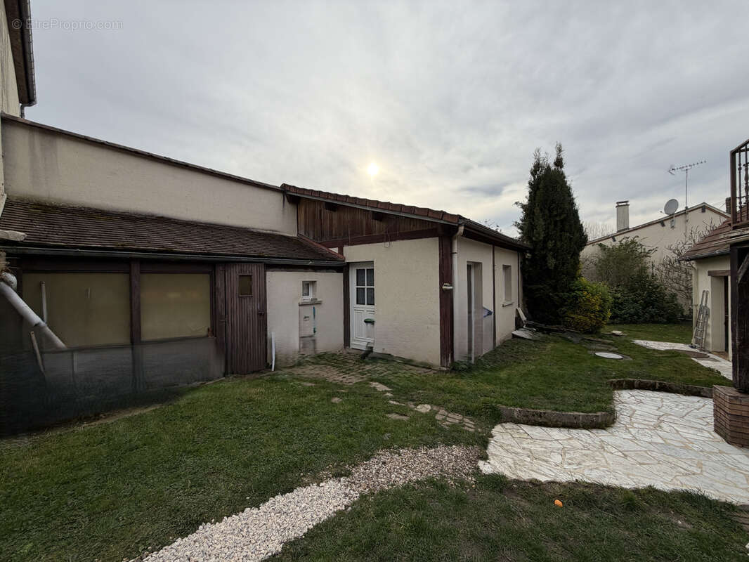 Maison à ANET