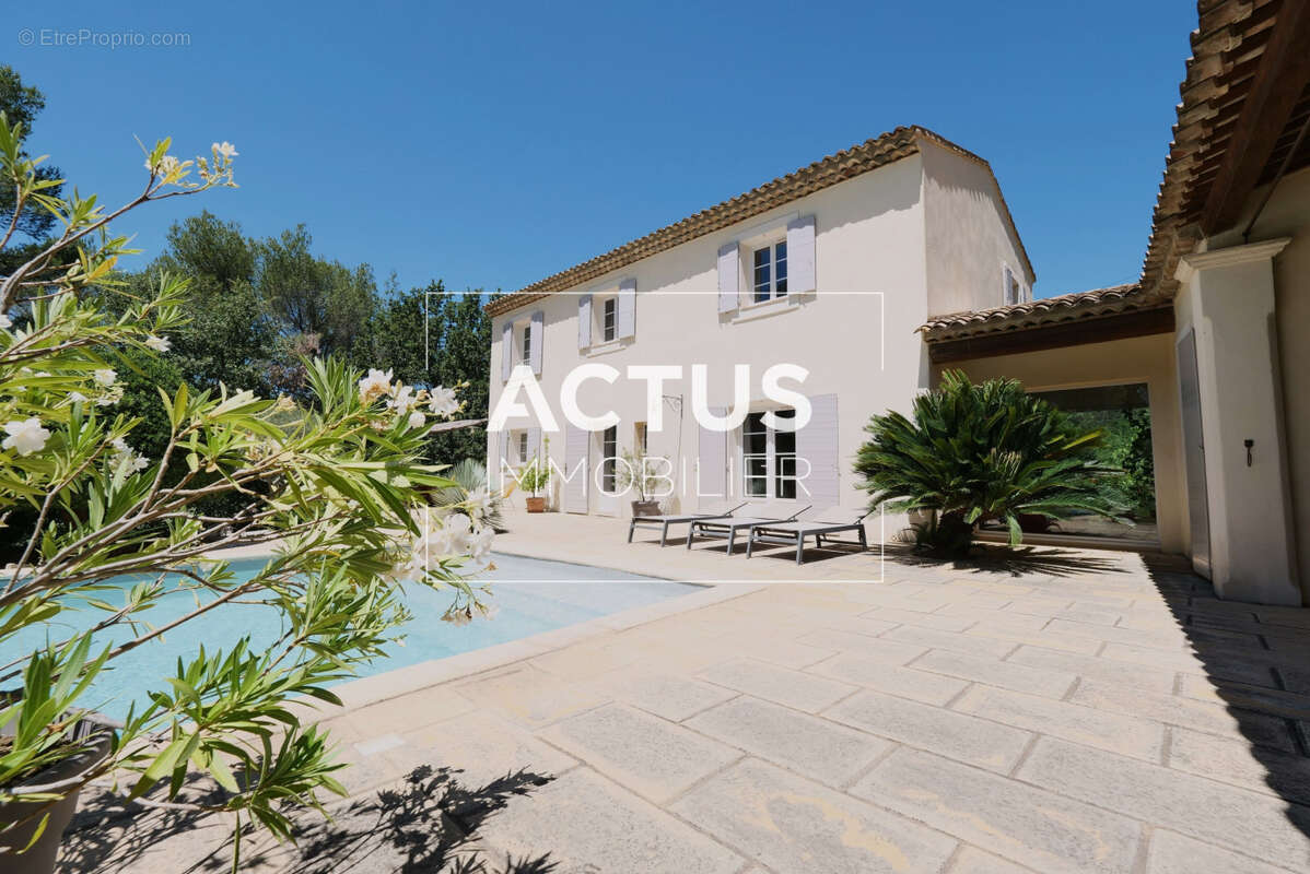 Maison à SALON-DE-PROVENCE