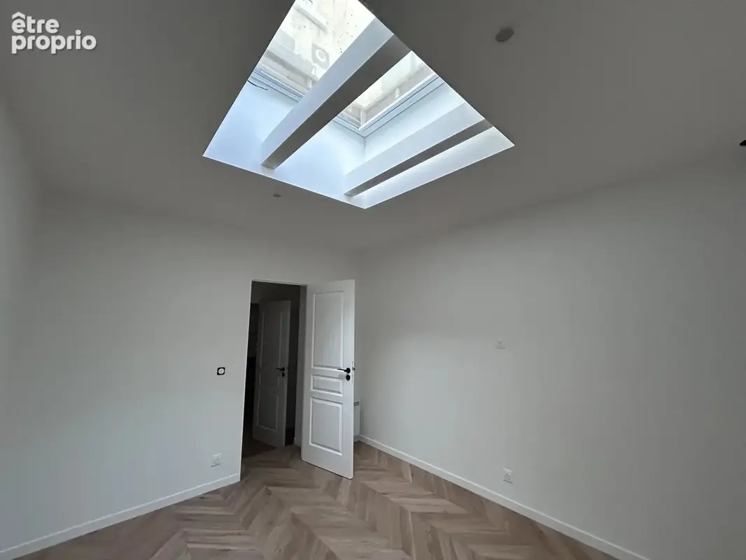 Paris XVIIIᵉ – Appartement 2 pièces 46 m² - photo 6