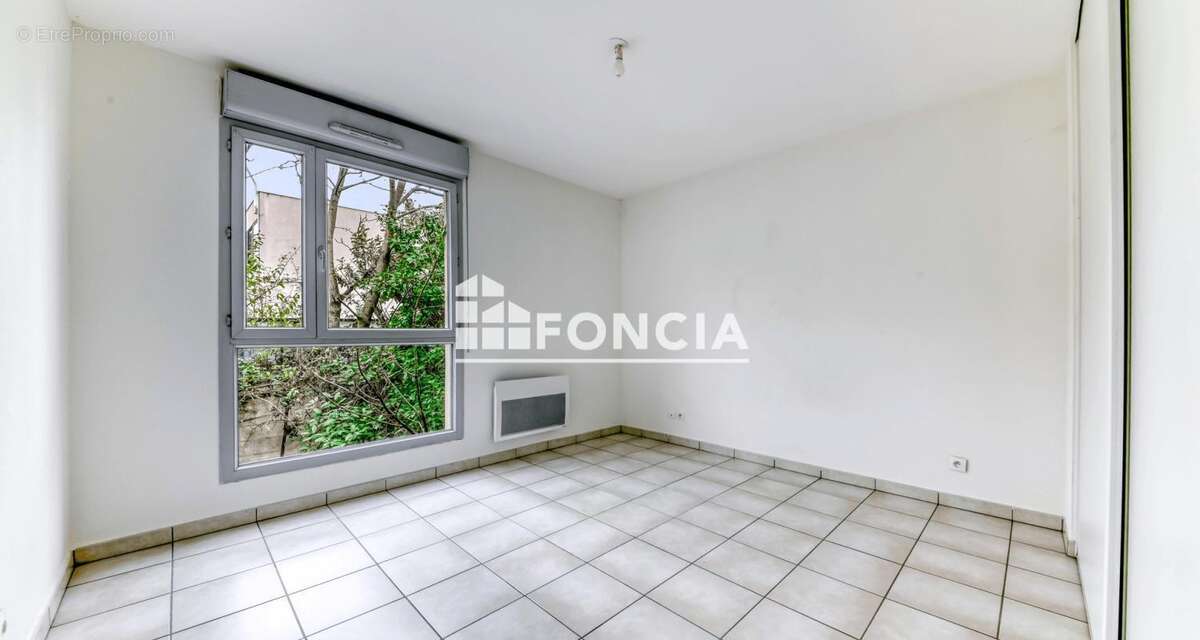 Appartement à LYON-8E