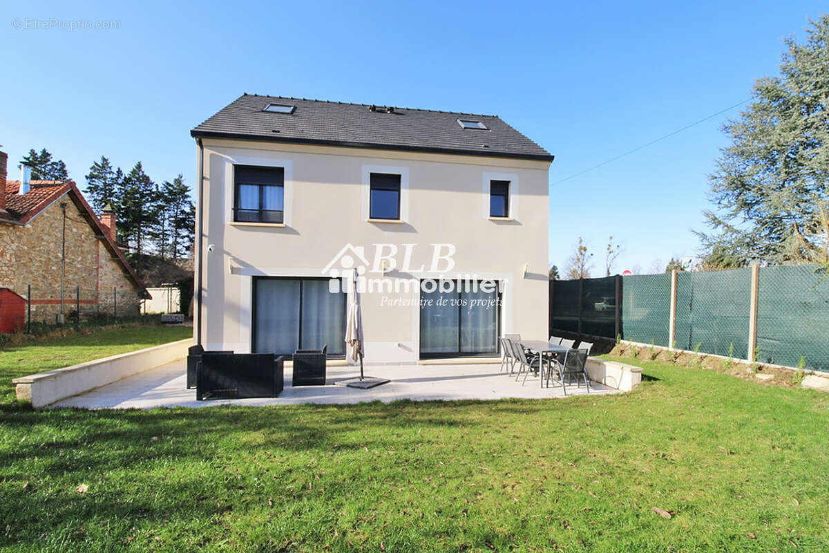Maison 6 pièces 149 m2 5 chambres - photo 15