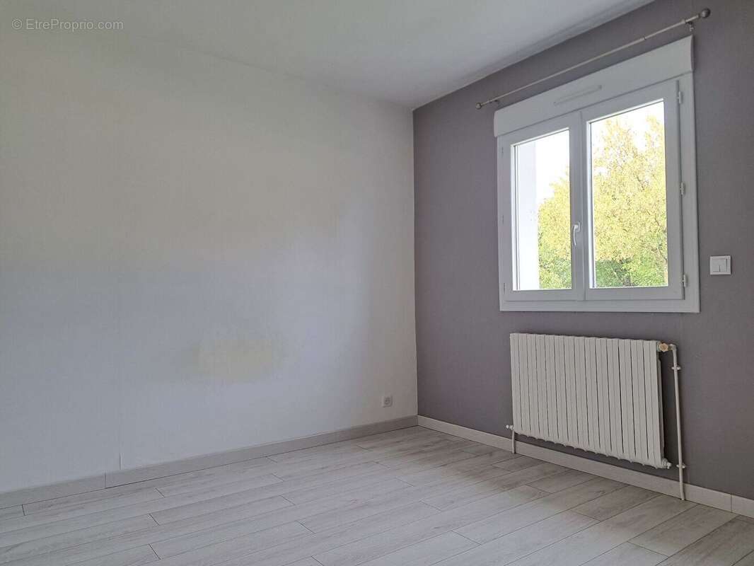 Maison à CHATELLERAULT