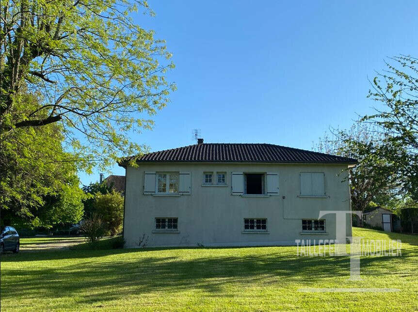 Maison à COULOUNIEIX-CHAMIERS