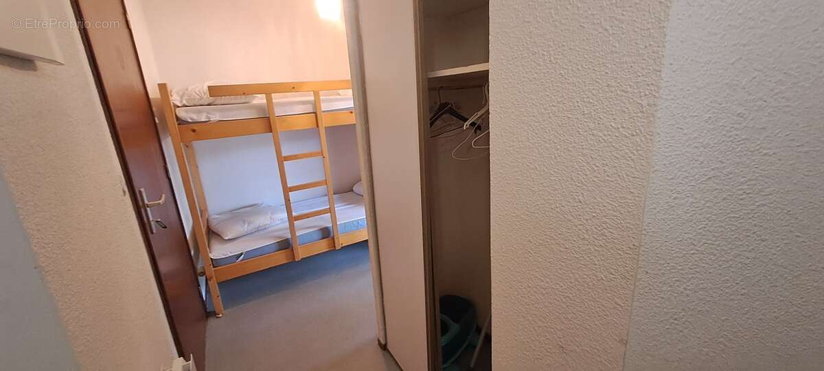 Appartement à MORILLON