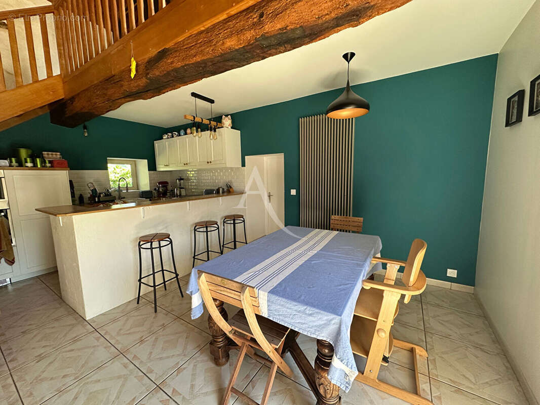 Maison en pierre 3 chambres + mezzanine 154 m² à vendre dans un hameau d'Aizenay - photo 4