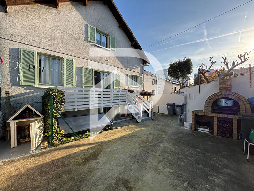 Maison à BEZONS