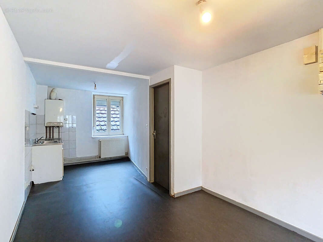 Appartement à FESCHES-LE-CHATEL