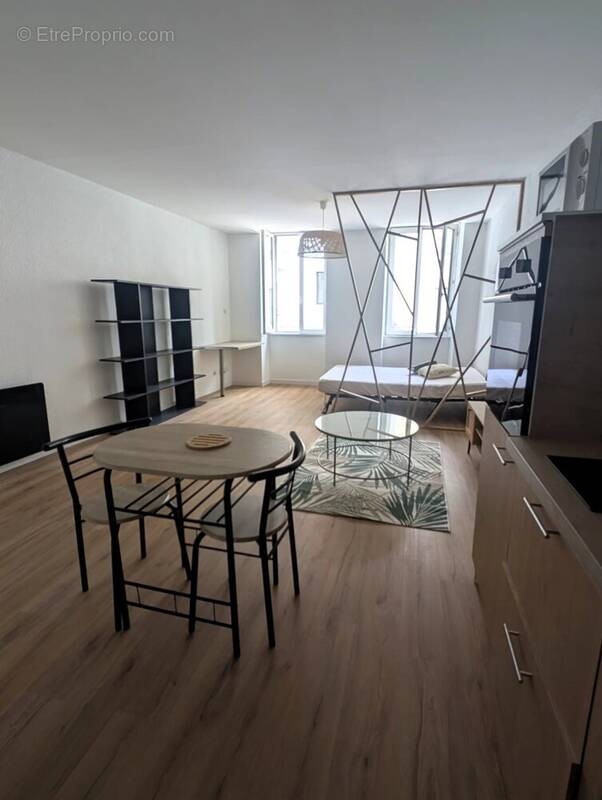 Ideal investisseur - valence hypercentre – studio loue - photo 10