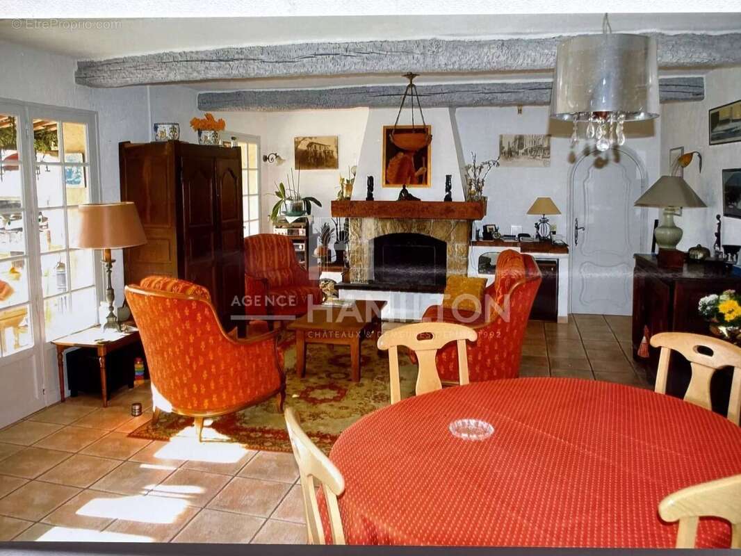 Maison à OPIO