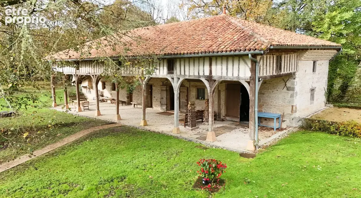 Propriété d'exception  Manoir historique au cur de près de 3 hectares - photo 7
