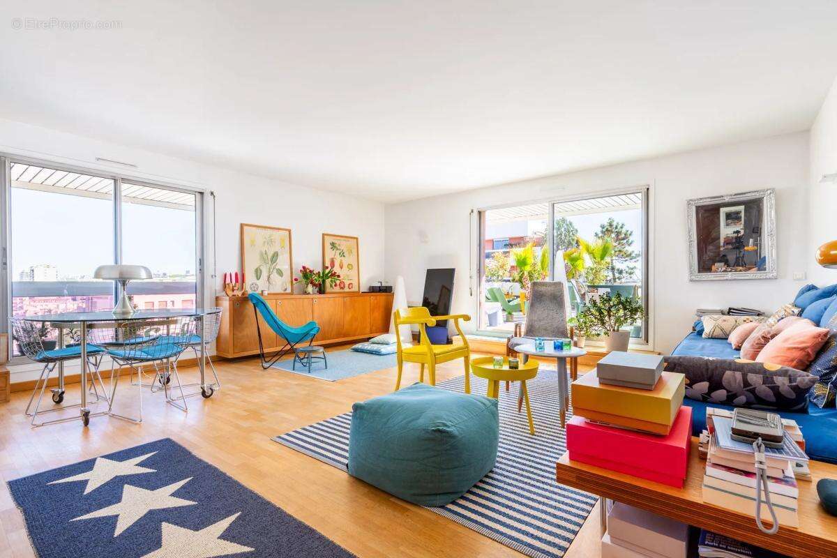 Appartement à PARIS-12E