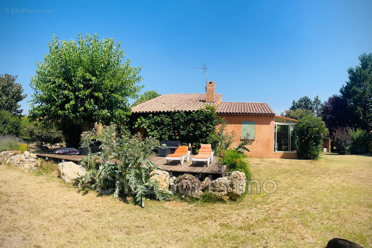 Maison à SAINT-ANTONIN-DU-VAR