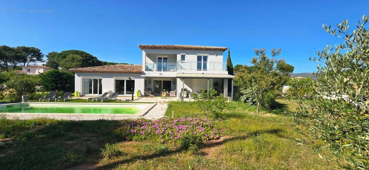 Maison à LA MOTTE
