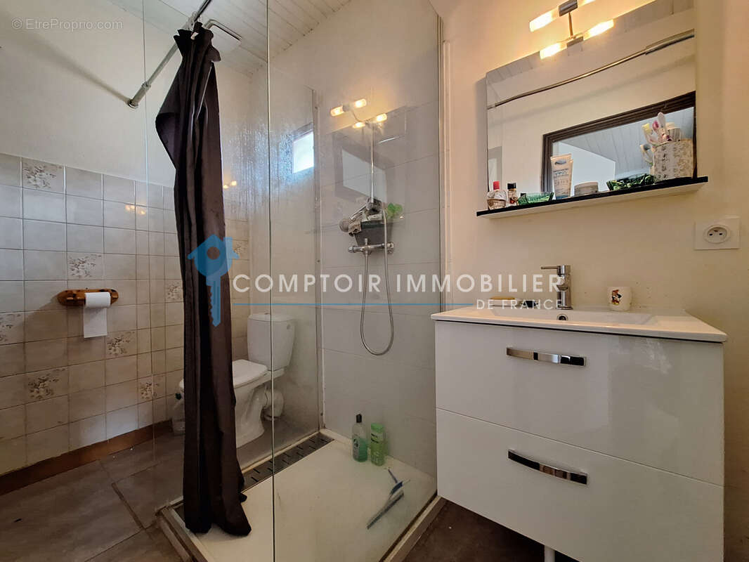 Appartement à LABRUGUIERE