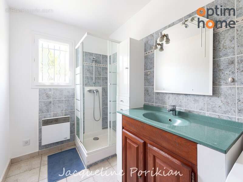 Maison à vendre 4 pièces à Villelaure avec piscine - photo 6