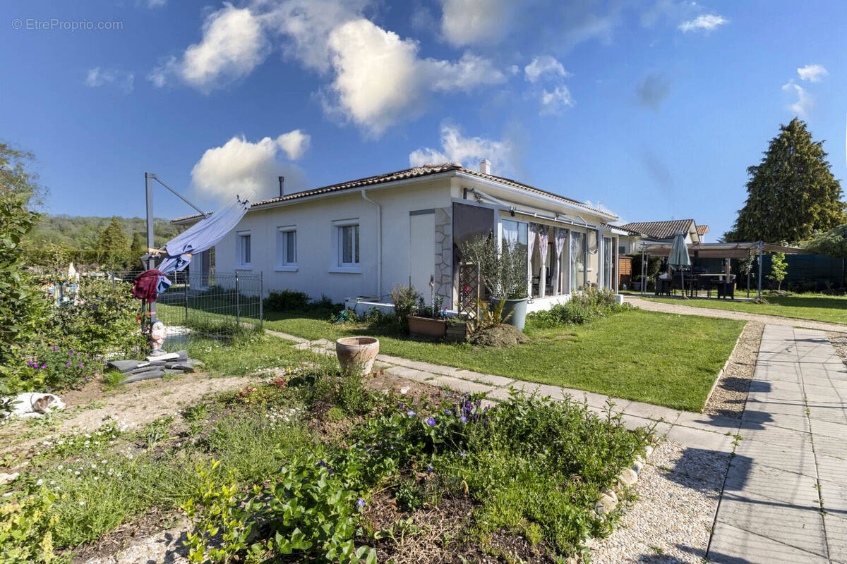 maison plain pied - Maison à PINEUILH