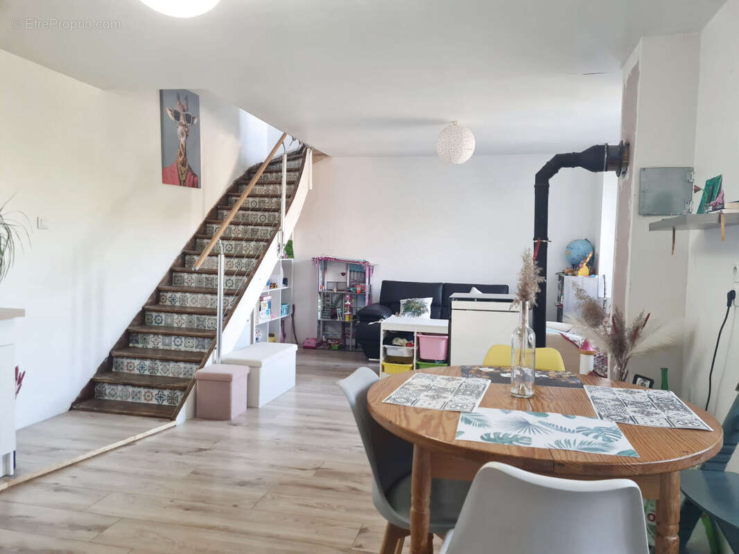 Photo 3 - Maison à COLOMBIER-FONTAINE