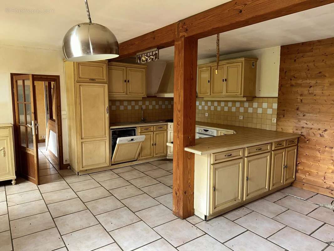 Maison à SOMMIERES-DU-CLAIN