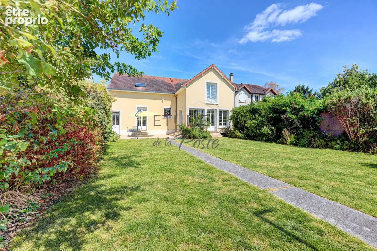 Photo Maison à Brunoy au prix de 579 000€