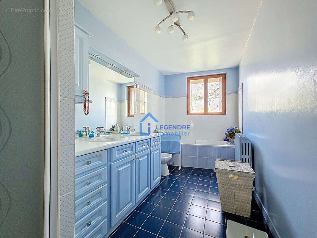 Maison à PIERRELAYE