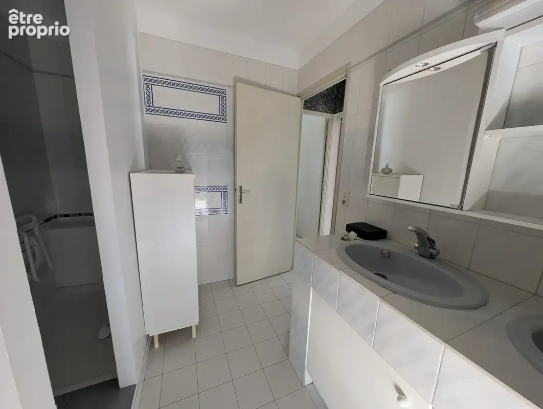 Maison 5 pièces avec terrasse et garage GARIGOU - photo 8
